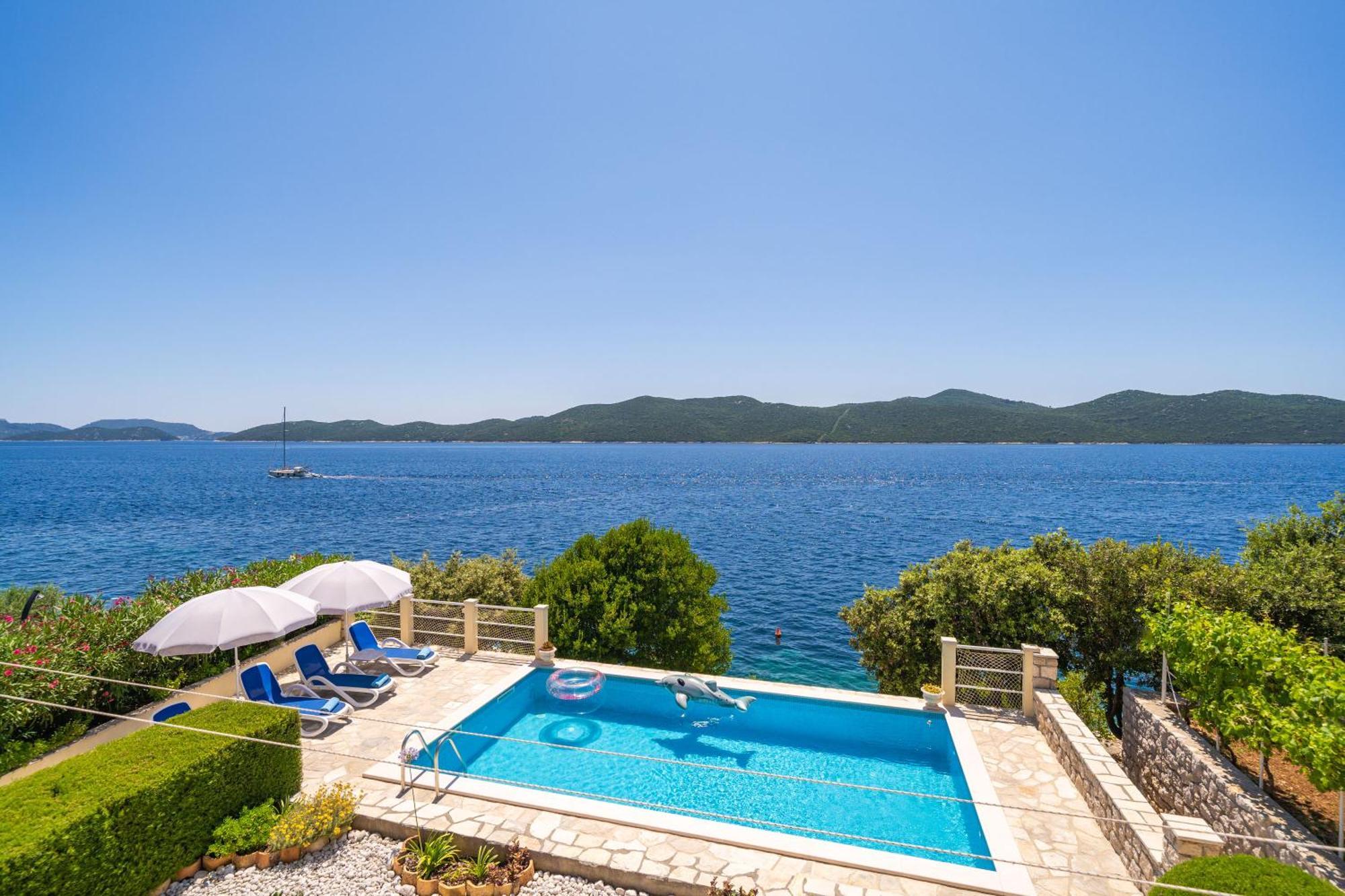 Villa Planika สลาโน ภายนอก รูปภาพ